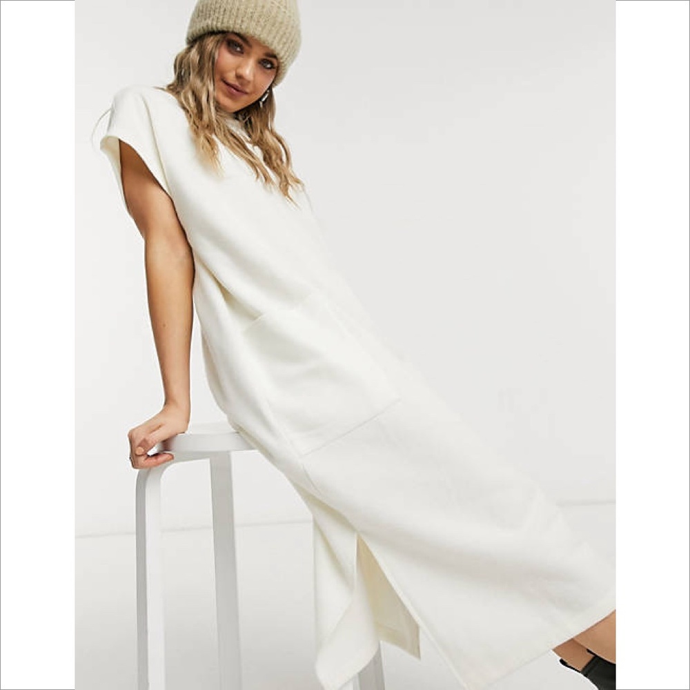 Super Soft Midi Dress with Pockets, White